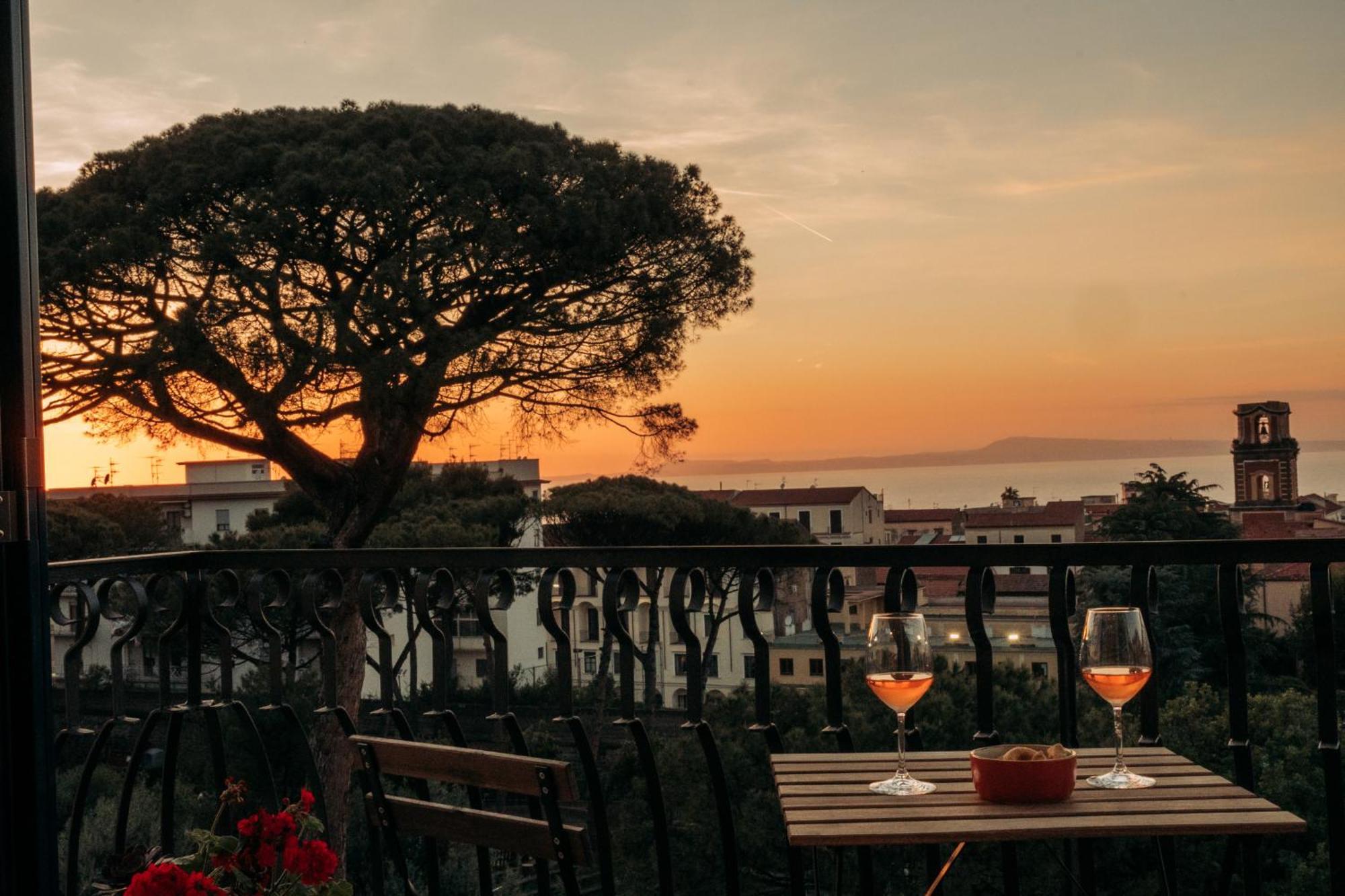 Mermaids' Dream Sorrento Exterior foto